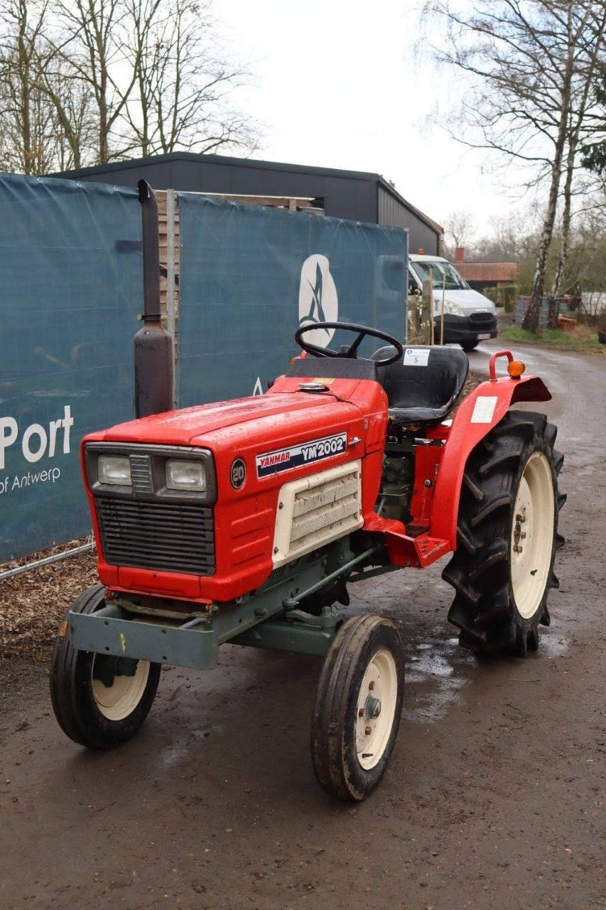 Traktor от тип Yanmar YM2002, Gebrauchtmaschine в Antwerpen (Снимка 10)