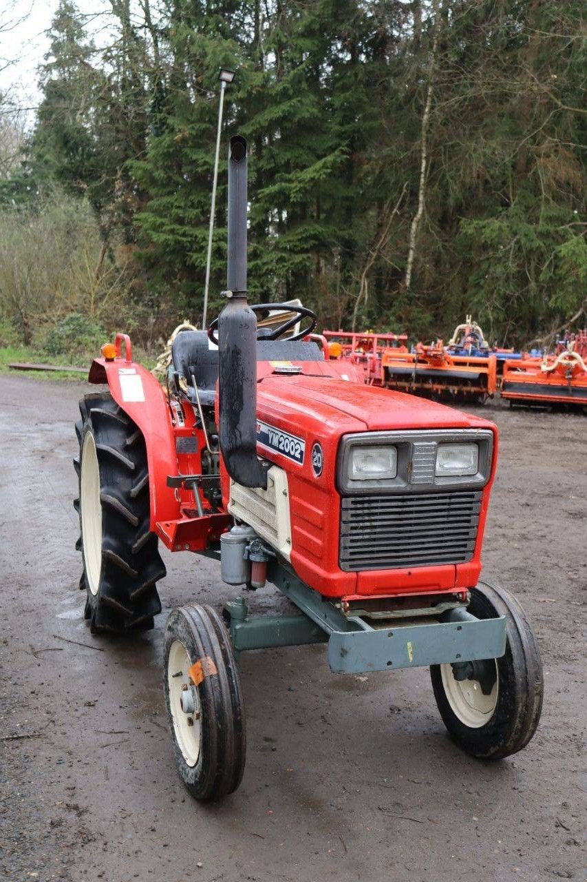 Traktor от тип Yanmar YM2002, Gebrauchtmaschine в Antwerpen (Снимка 8)