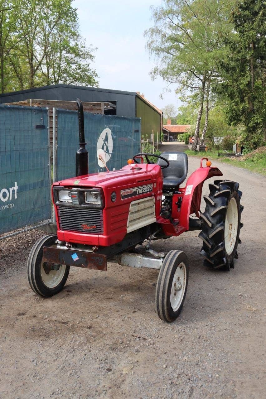 Traktor des Typs Yanmar YM2020, Gebrauchtmaschine in Antwerpen (Bild 10)