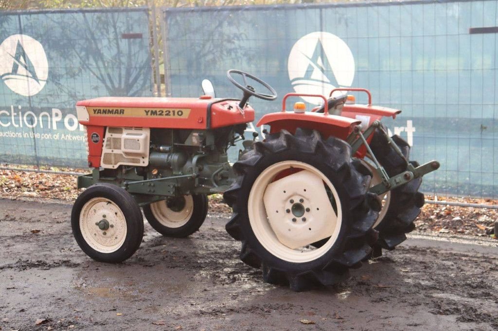 Traktor del tipo Yanmar YM2210, Gebrauchtmaschine In Antwerpen (Immagine 3)