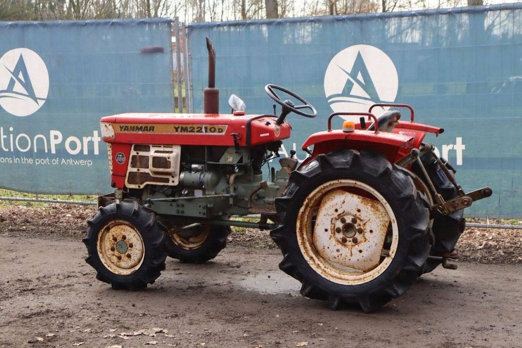 Traktor del tipo Yanmar YM2210D, Gebrauchtmaschine en Antwerpen (Imagen 3)