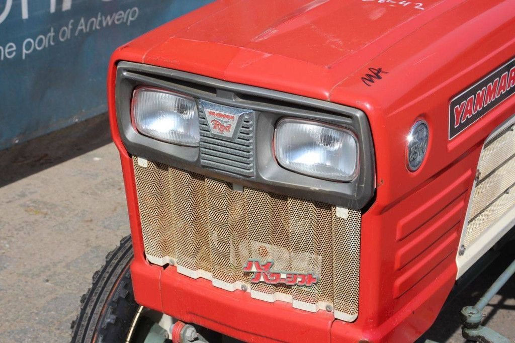 Traktor des Typs Yanmar YM2310, Gebrauchtmaschine in Antwerpen (Bild 11)