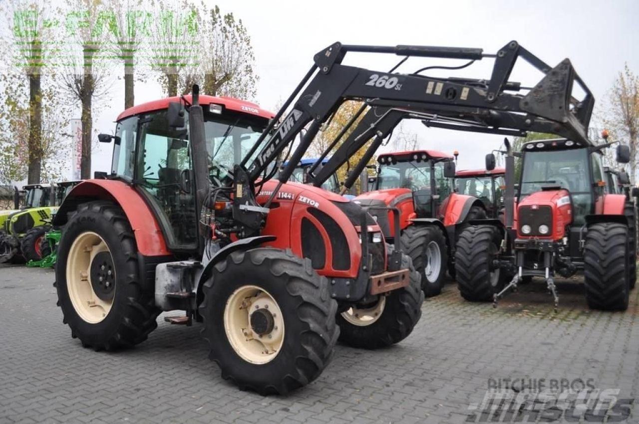 Traktor des Typs Zetor forterra 11441 + trac-lift 260sl, Gebrauchtmaschine in DAMAS?AWEK (Bild 4)