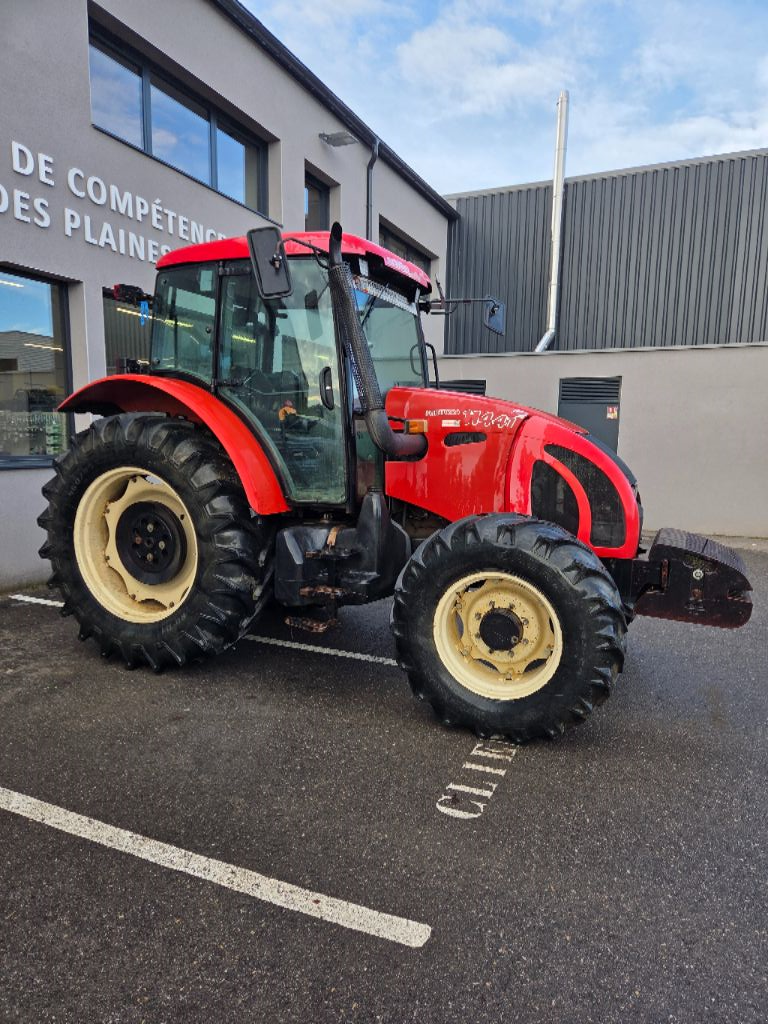 Traktor van het type Zetor Forterra 11441, Gebrauchtmaschine in ST MARTIN EN HAUT (Foto 3)