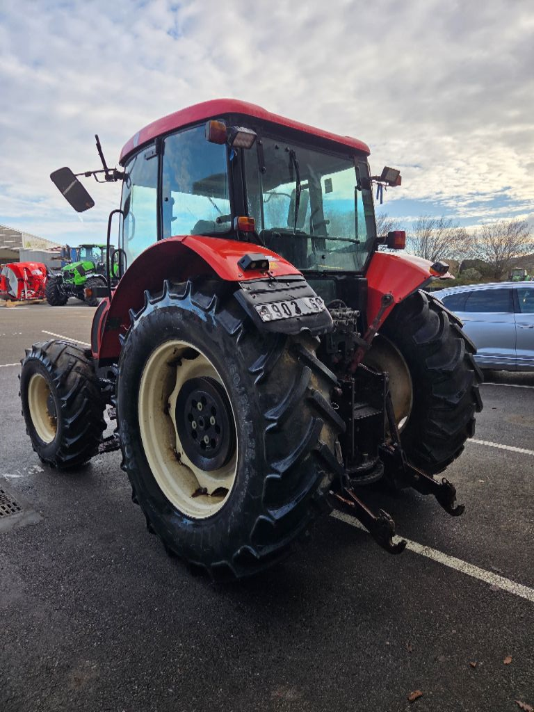 Traktor van het type Zetor Forterra 11441, Gebrauchtmaschine in ST MARTIN EN HAUT (Foto 4)