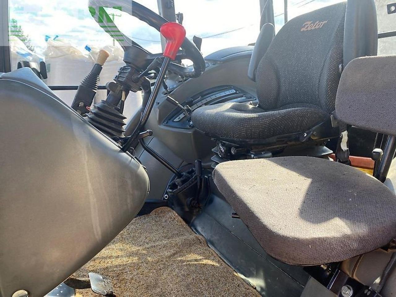 Traktor del tipo Zetor proxima plus 100, Gebrauchtmaschine In SZEGED (Immagine 18)