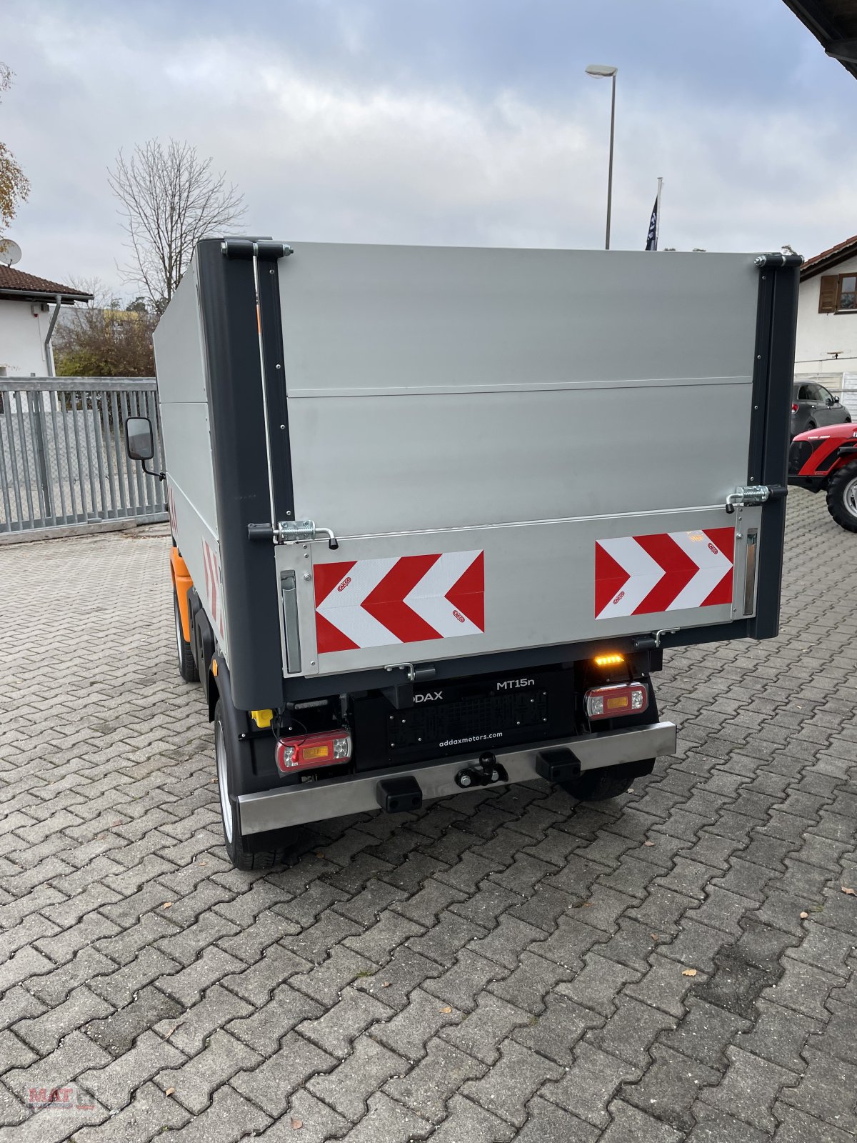 Transportfahrzeug Türe ait Addax MTM Kipper, Neumaschine içinde Waldkraiburg (resim 3)