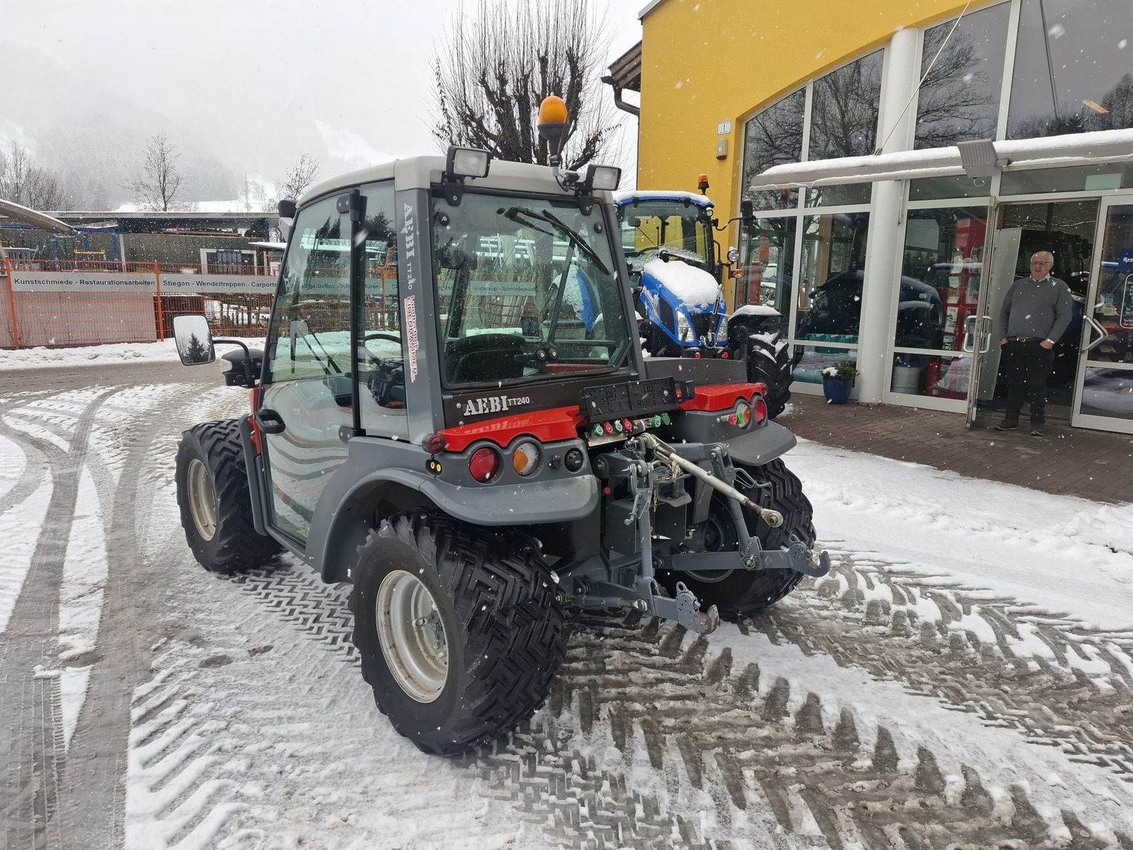 Transportfahrzeug Türe ait Aebi Aebi TT240, Gebrauchtmaschine içinde Burgkirchen (resim 9)