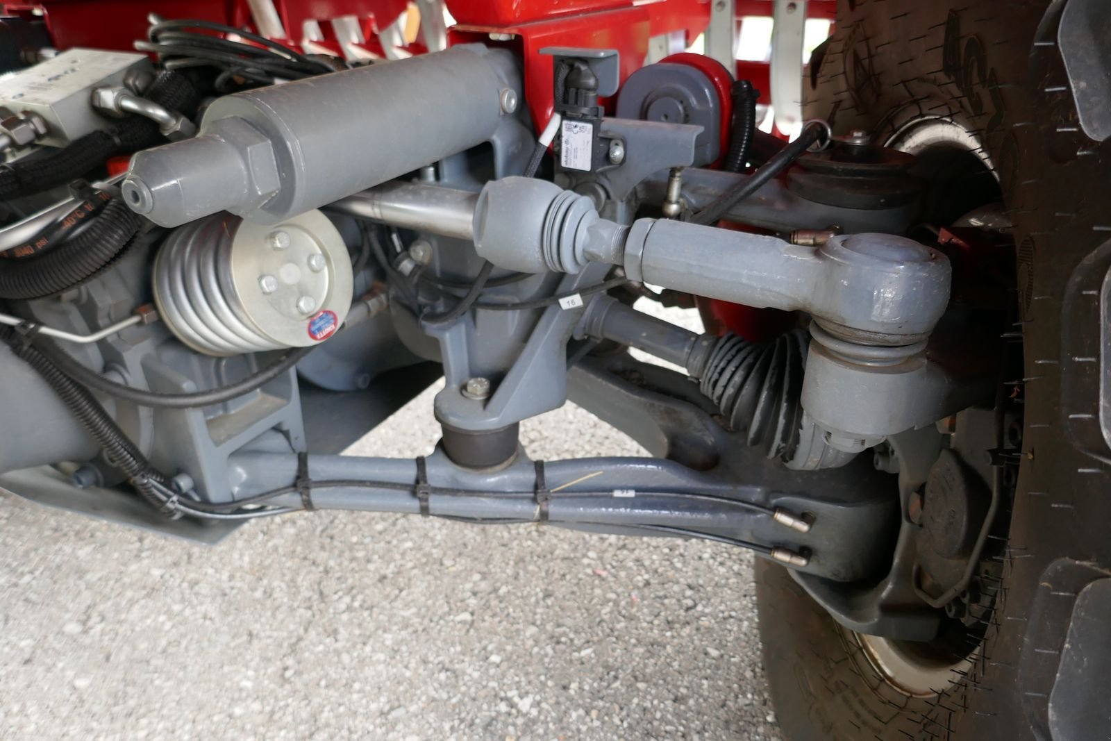 Transportfahrzeug des Typs Aebi TP 470 Vario + Gruber ALW 320S-Lang, Gebrauchtmaschine in Villach (Bild 9)