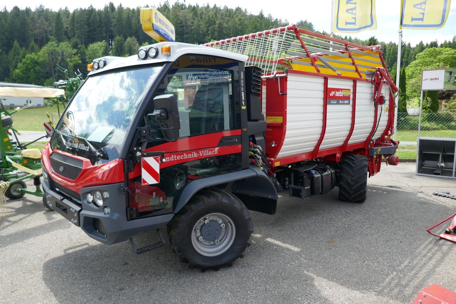 Transportfahrzeug des Typs Aebi TP 470 Vario + Gruber ALW 320S-Lang, Gebrauchtmaschine in Villach (Bild 2)