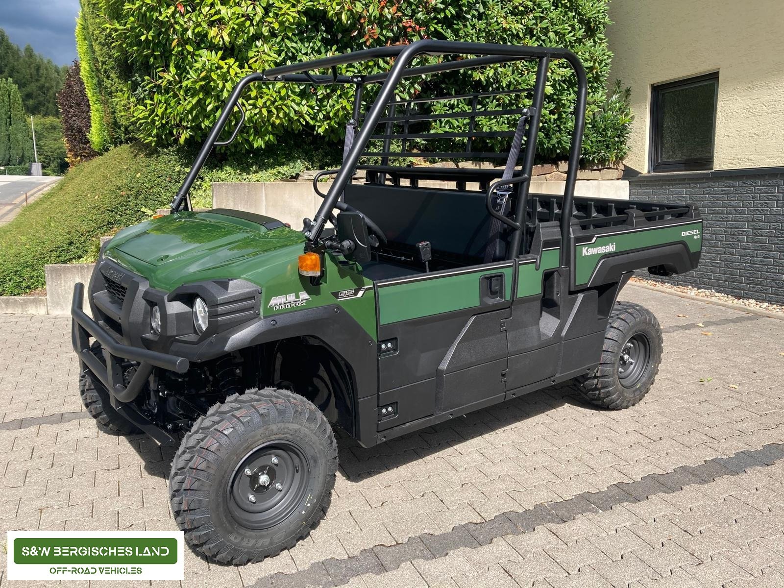 Transportfahrzeug des Typs Kawasaki Mule PRO-DX (Diesel), Neumaschine in Burscheid (Bild 1)