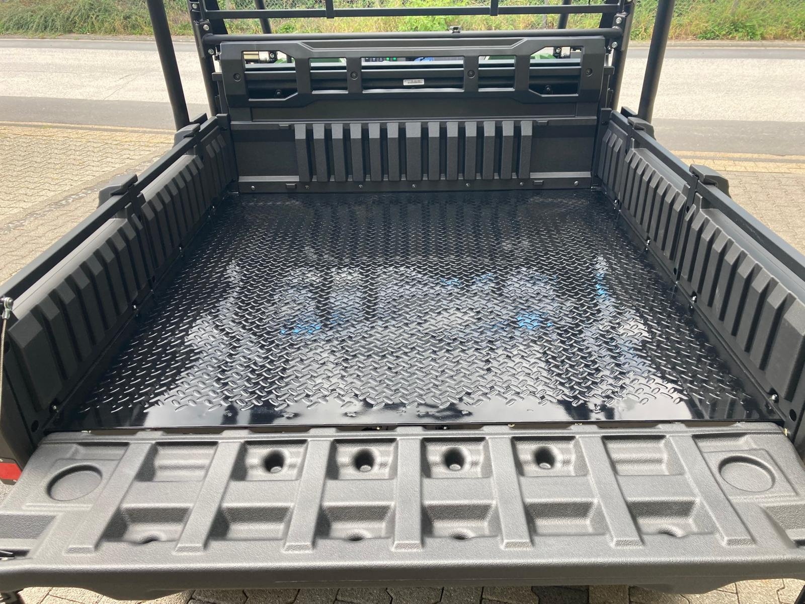 Transportfahrzeug des Typs Kawasaki Mule PRO-DX (Diesel), Neumaschine in Burscheid (Bild 7)