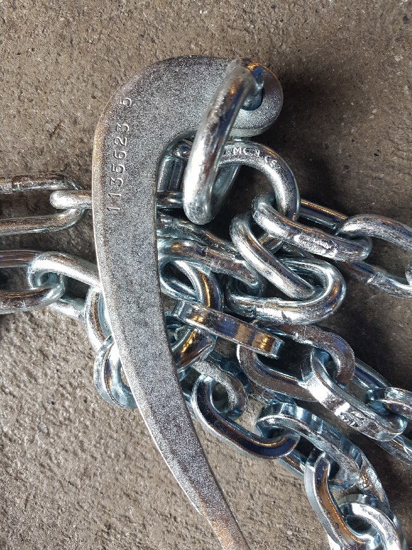 Transportfahrzeug des Typs König 14-17.5 Schneeketten, Gebrauchtmaschine in Chur (Bild 3)