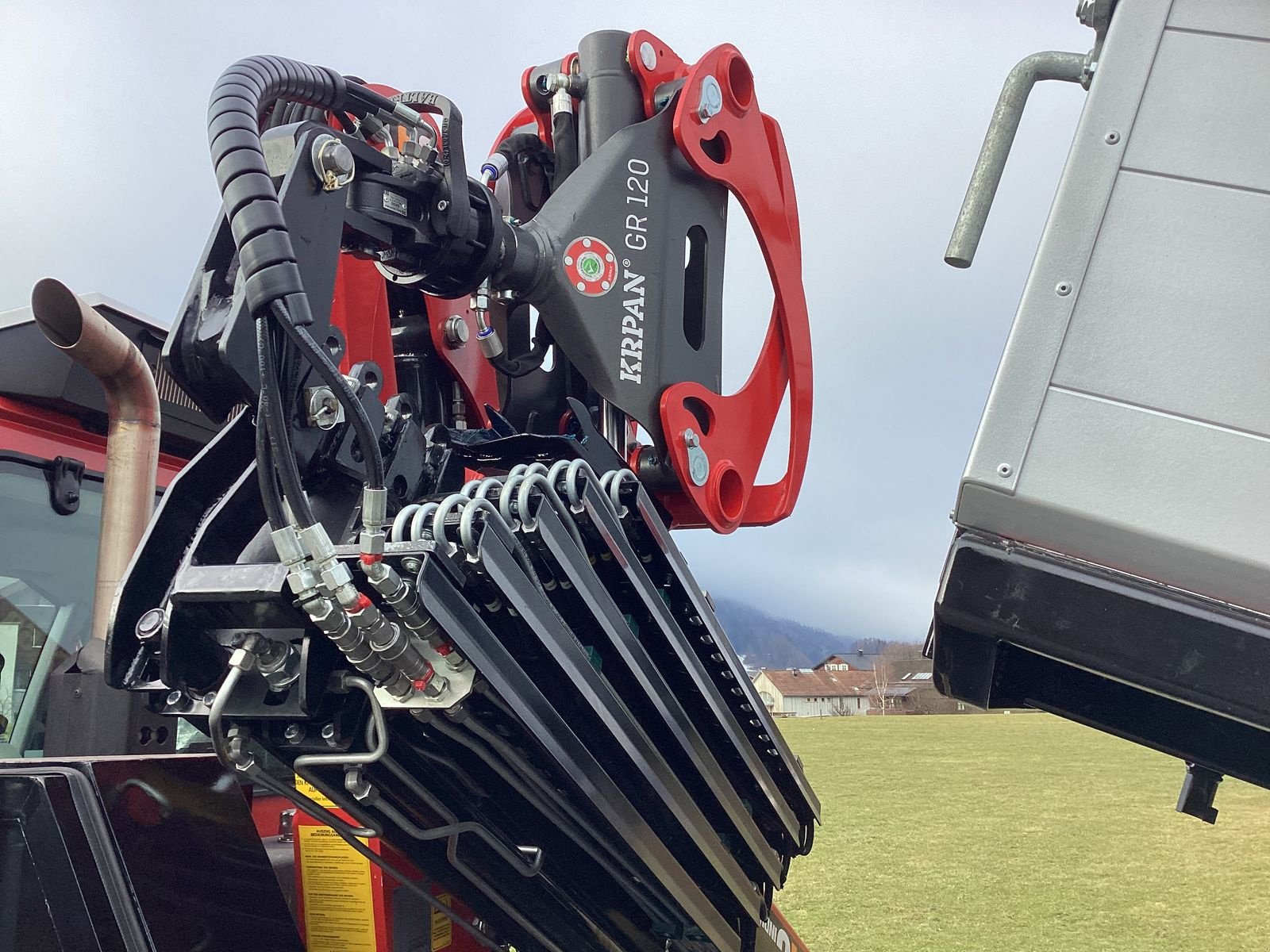 Transportfahrzeug tipa Lindner ++ Dreiseitenkipper, Ladekran, Greifer, Funk++, Gebrauchtmaschine u Bezau (Slika 21)