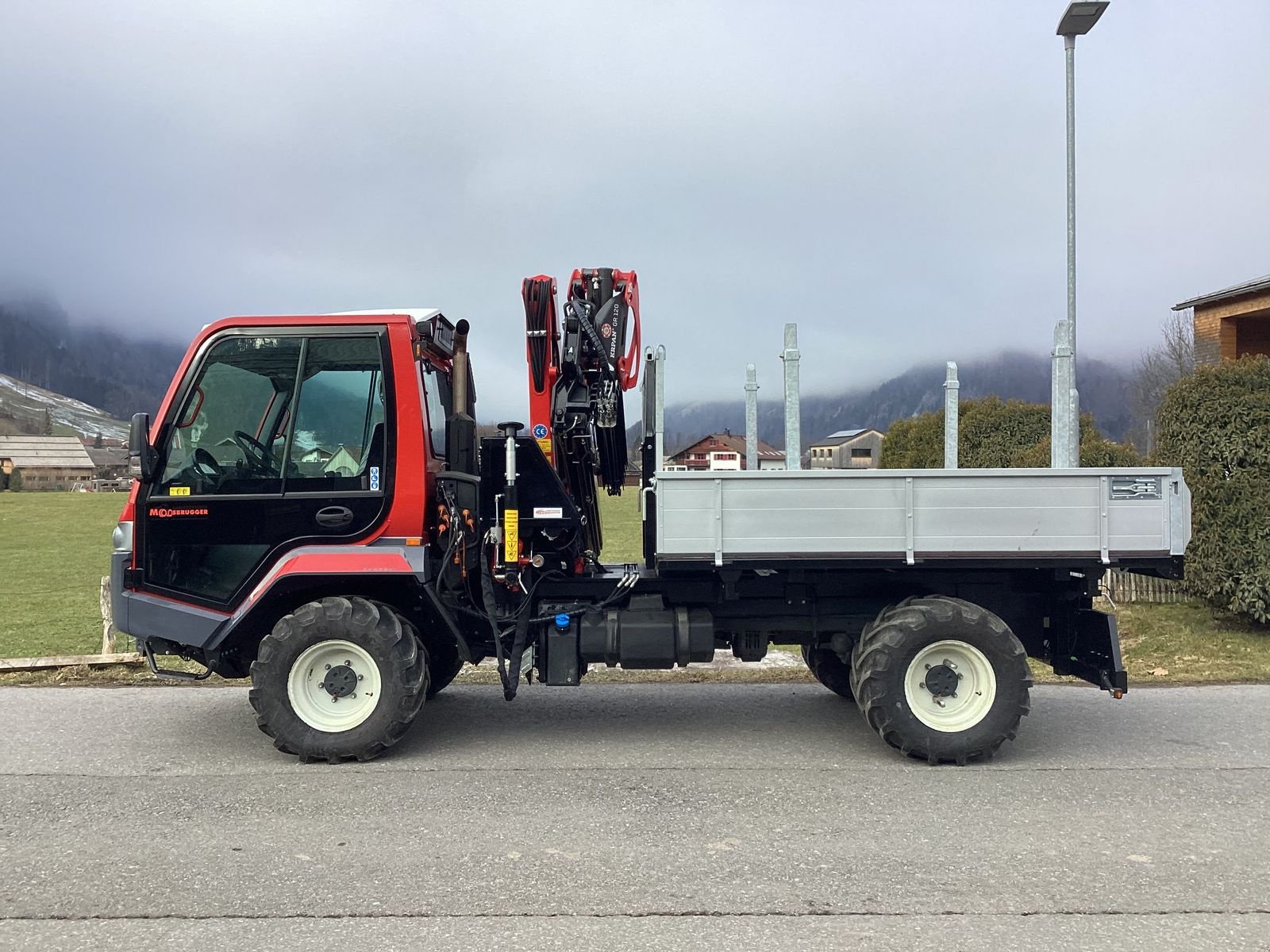 Transportfahrzeug tipa Lindner ++ Dreiseitenkipper, Ladekran, Greifer, Funk++, Gebrauchtmaschine u Bezau (Slika 4)