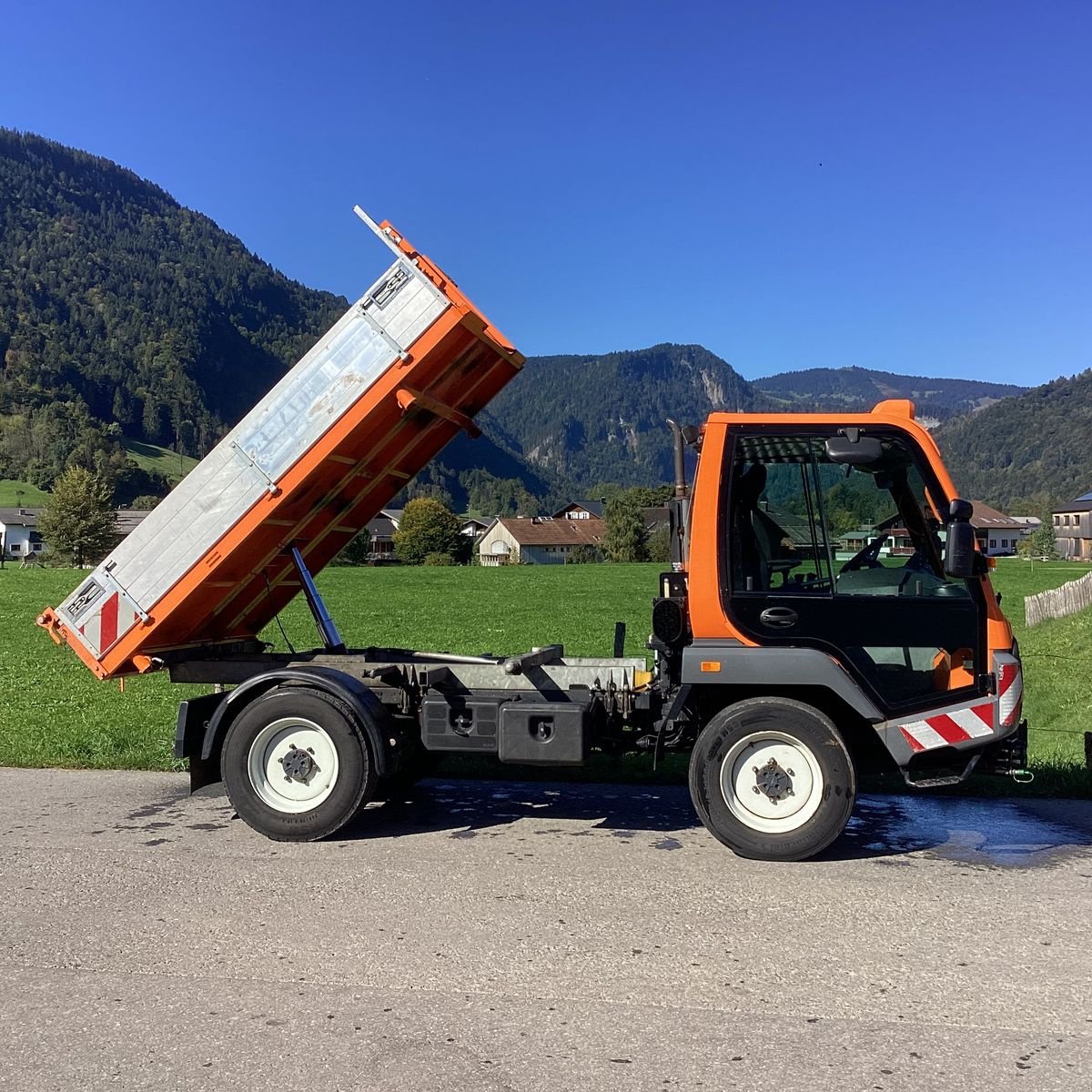 Transportfahrzeug des Typs Lindner ++ Unitrac 82S mit Dreiseitenkipper ++, Gebrauchtmaschine in Bezau (Bild 14)