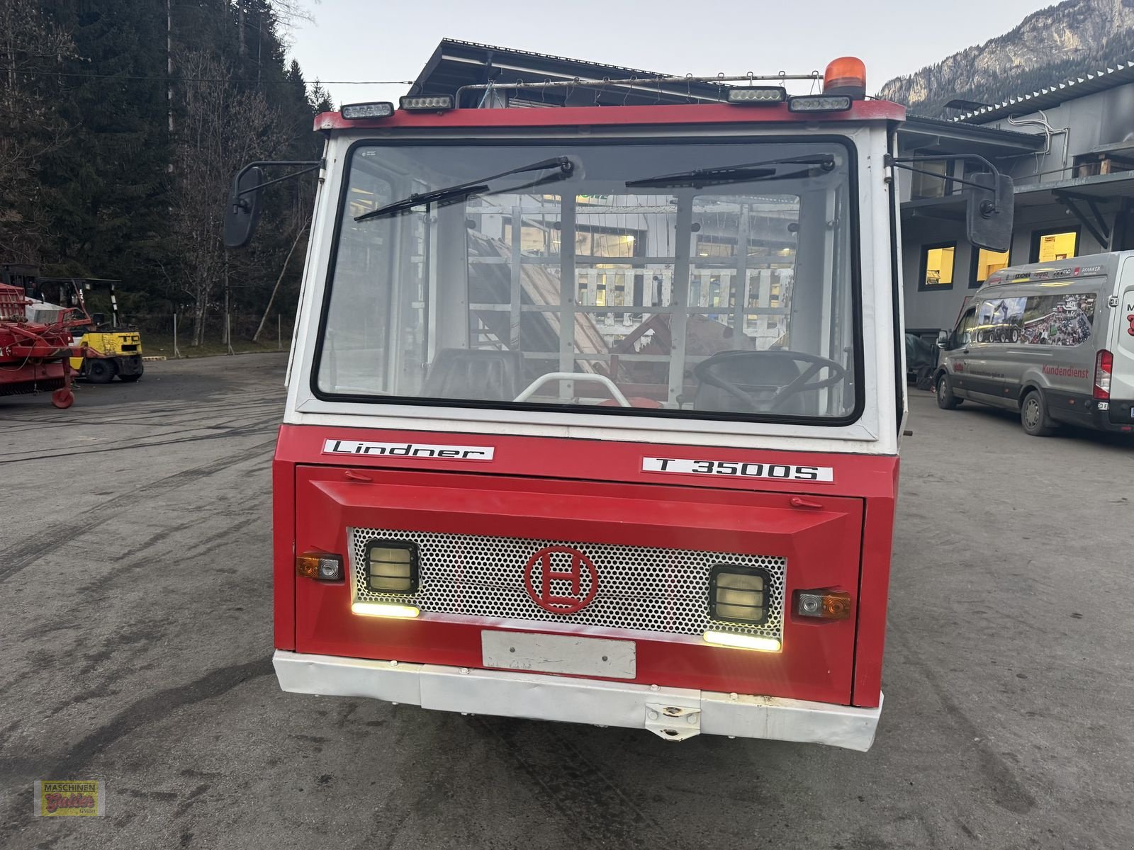 Transportfahrzeug типа Lindner T 3500 S mit Ladewagenaufbau und Mistreuer, Gebrauchtmaschine в Kötschach (Фотография 23)