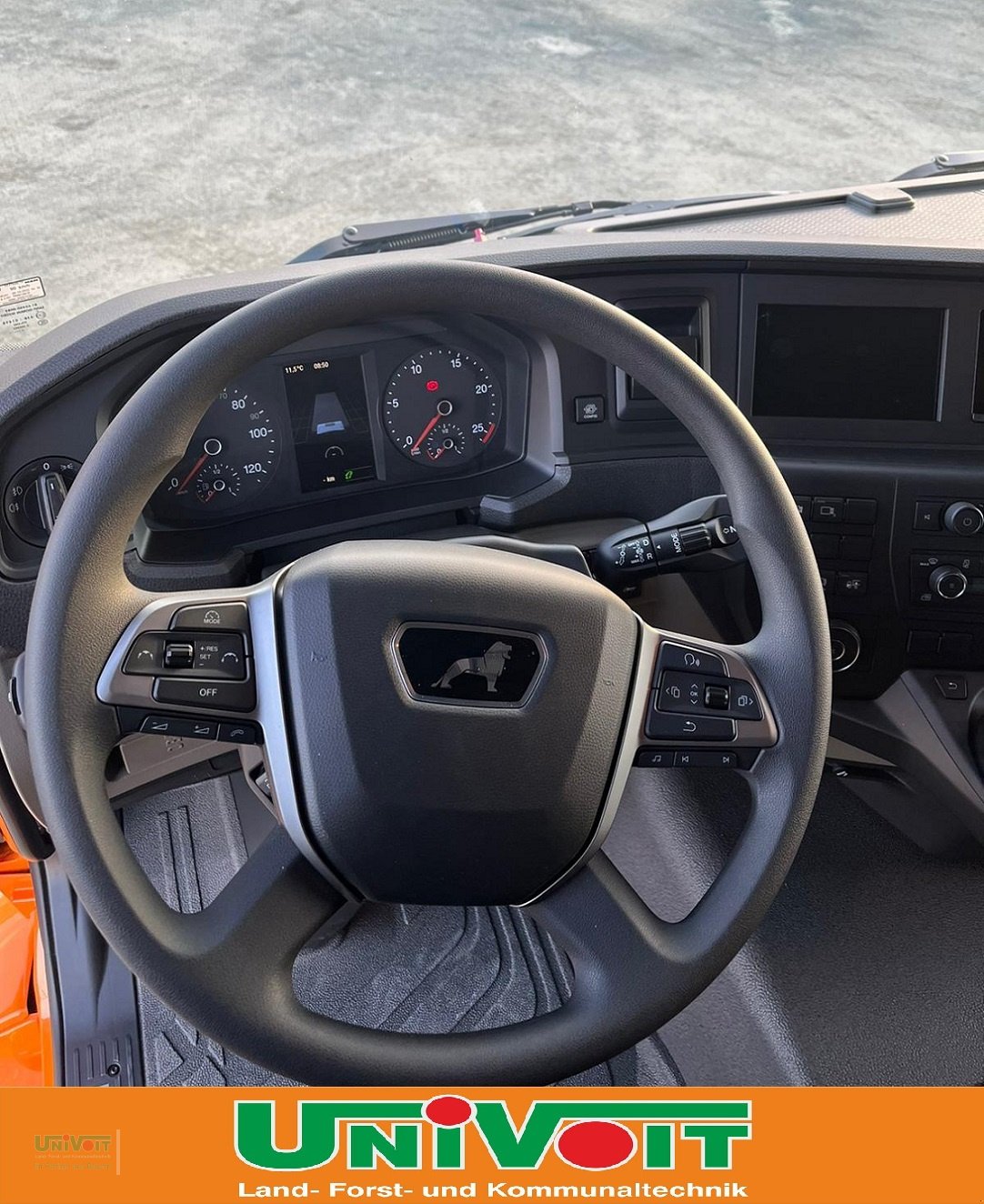 Transportfahrzeug от тип MAN TGS 18.510 Allrad mit Winterdienstausstattung + Streuer + Schneepflug, Neumaschine в Warmensteinach (Снимка 11)