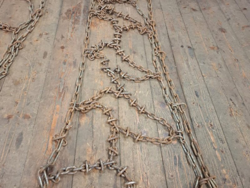 Transportfahrzeug typu Sonstige 285/70R17 Schneeketten, Gebrauchtmaschine w Chur