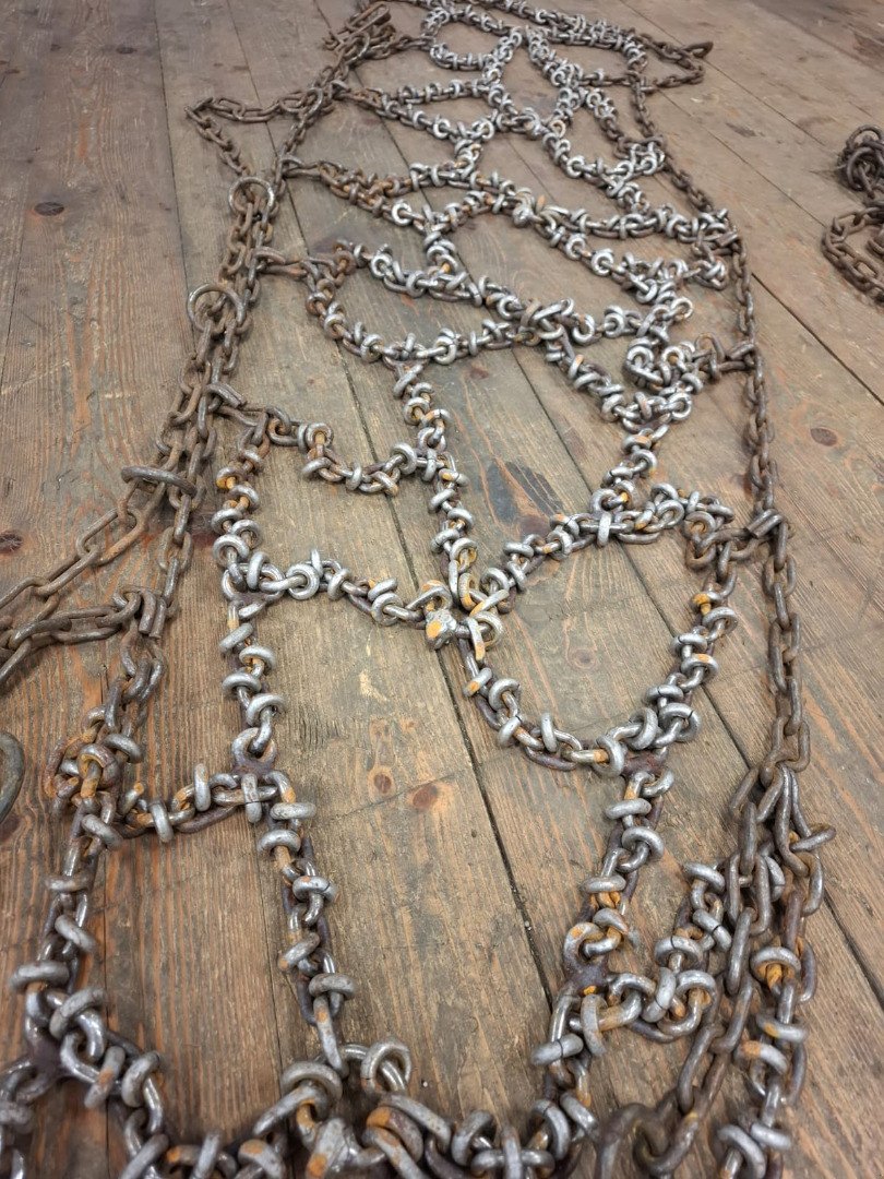 Transportfahrzeug tip Sonstige 33x15.50-15 Schneeketten, Gebrauchtmaschine in Chur (Poză 2)