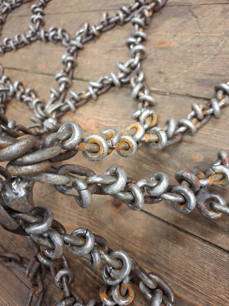 Transportfahrzeug tip Sonstige 33x15.50-15 Schneeketten, Gebrauchtmaschine in Chur (Poză 3)