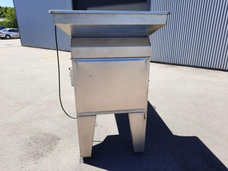 Traubenpresse tipa AMOS OMEGA 40, Gebrauchtmaschine u LE PALLET (Slika 4)