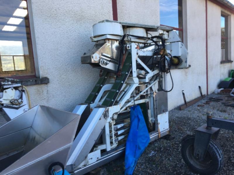 Traubenvollernter типа Bobard 817, Gebrauchtmaschine в Val Mont (Фотография 1)