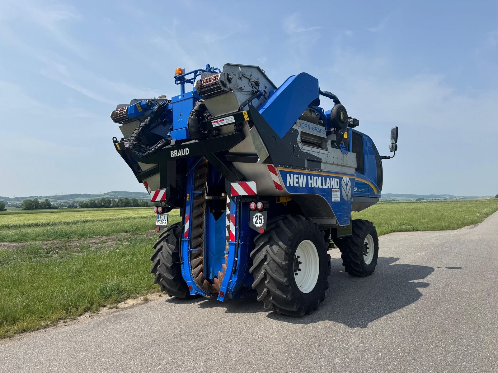 Traubenvollernter του τύπου Braud New Holland Braud 9090L, Gebrauchtmaschine σε Harmannsdorf-Rückersdorf (Φωτογραφία 24)