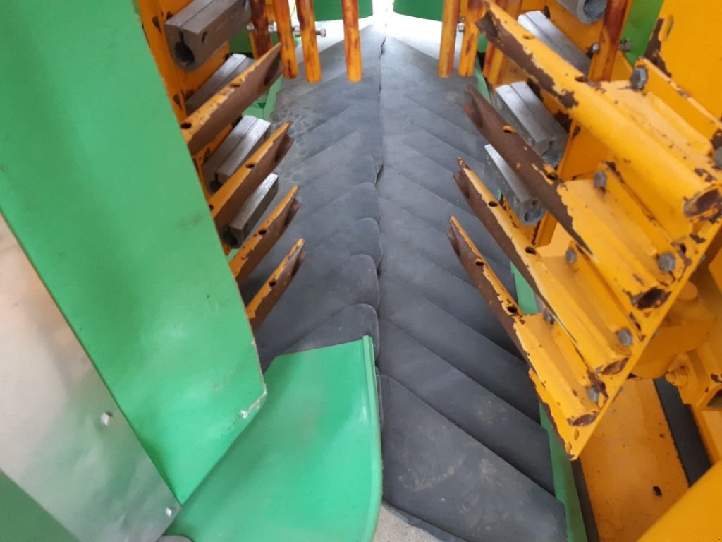 Traubenvollernter tipa Gregoire G6-210, Gebrauchtmaschine u ST ETIENNE DE MER MORTE (Slika 8)