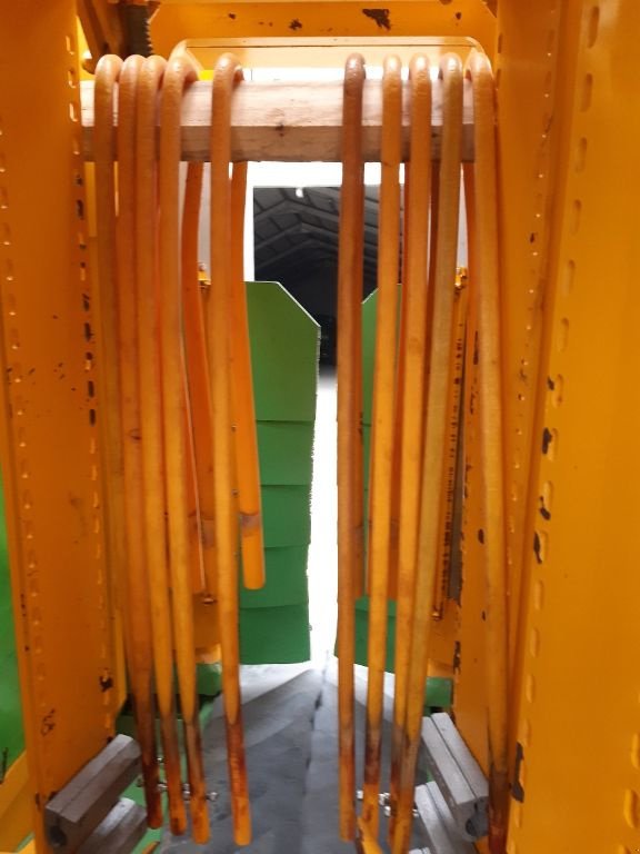 Traubenvollernter tipa Gregoire G6-210, Gebrauchtmaschine u ST ETIENNE DE MER MORTE (Slika 7)