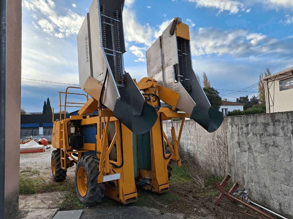 Traubenvollernter typu Gregoire G90, Gebrauchtmaschine v NOVES (Obrázek 3)