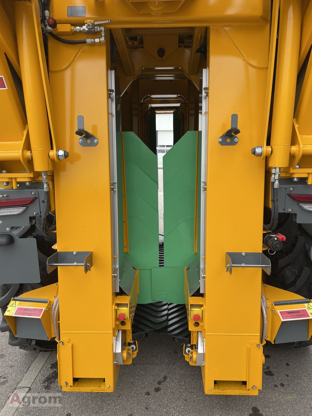 Traubenvollernter του τύπου Gregoire GM 7.4, Neumaschine σε Meißenheim-Kürzell (Φωτογραφία 13)