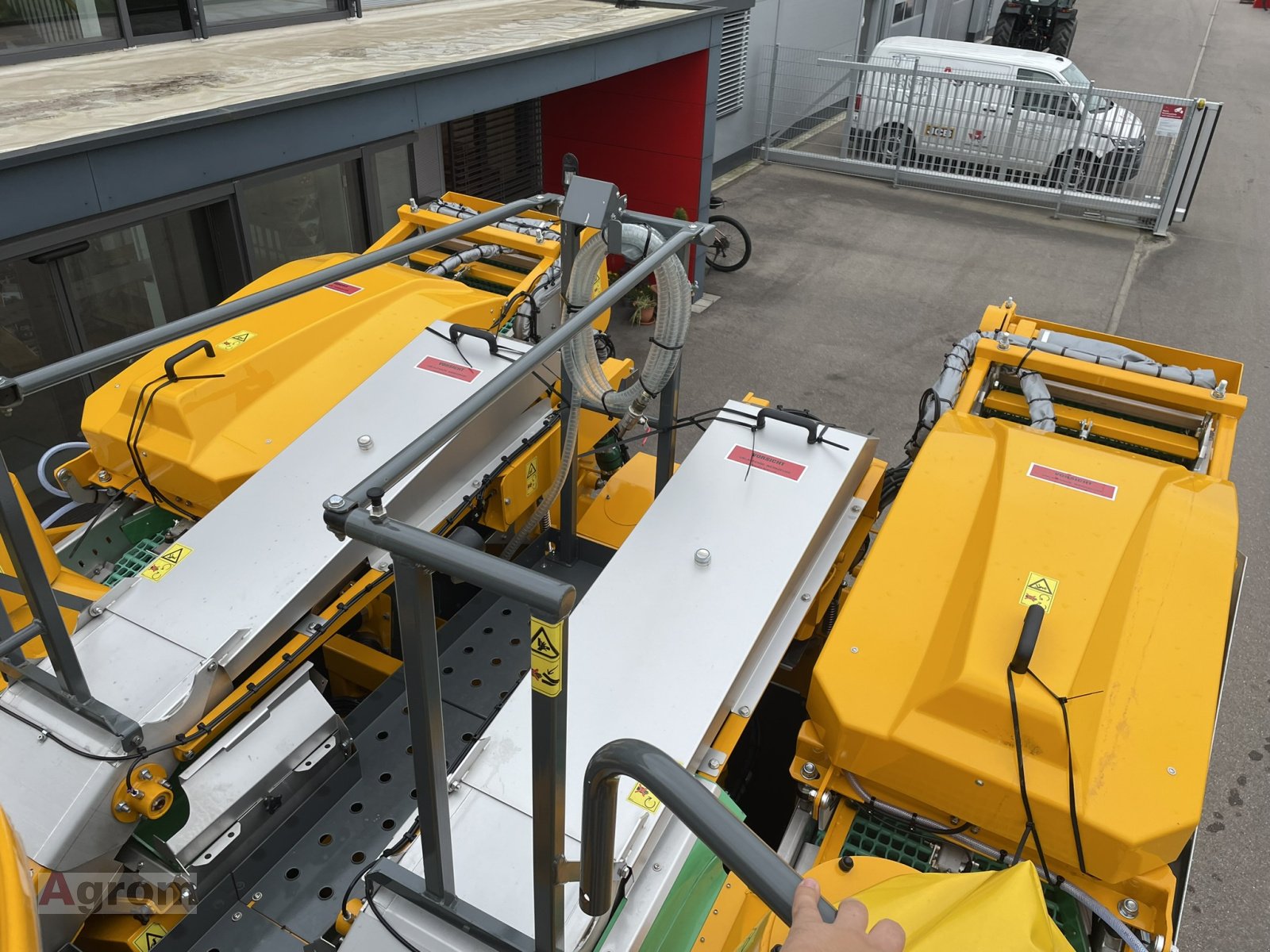 Traubenvollernter του τύπου Gregoire GM 7.4, Neumaschine σε Meißenheim-Kürzell (Φωτογραφία 16)