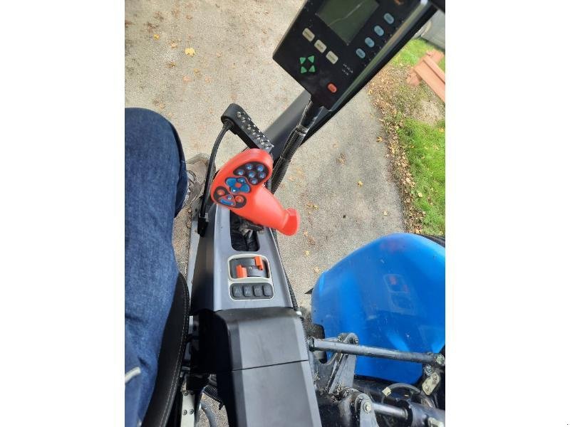 Traubenvollernter tipa New Holland 7030M, Gebrauchtmaschine u GEMOZAC (Slika 3)