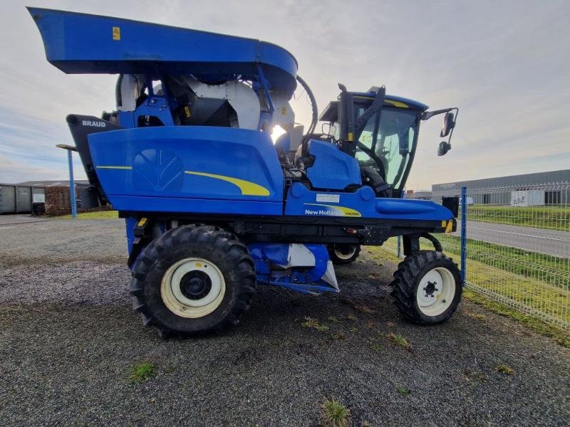 Traubenvollernter des Typs New Holland VN2080, Gebrauchtmaschine in BRAY en Val (Bild 2)