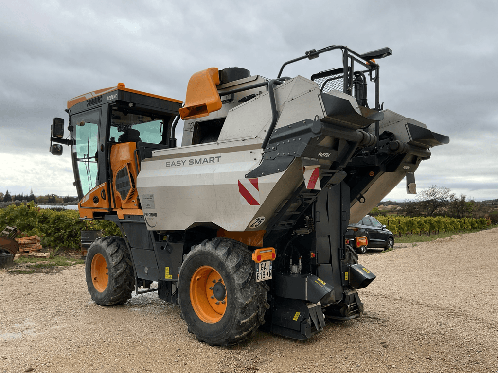 Traubenvollernter van het type Pellenc L8 3958156, Gebrauchtmaschine in SAINT ANDIOL (Foto 5)