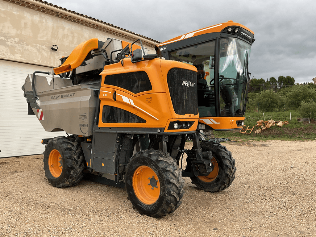 Traubenvollernter van het type Pellenc L8 3958156, Gebrauchtmaschine in SAINT ANDIOL (Foto 2)