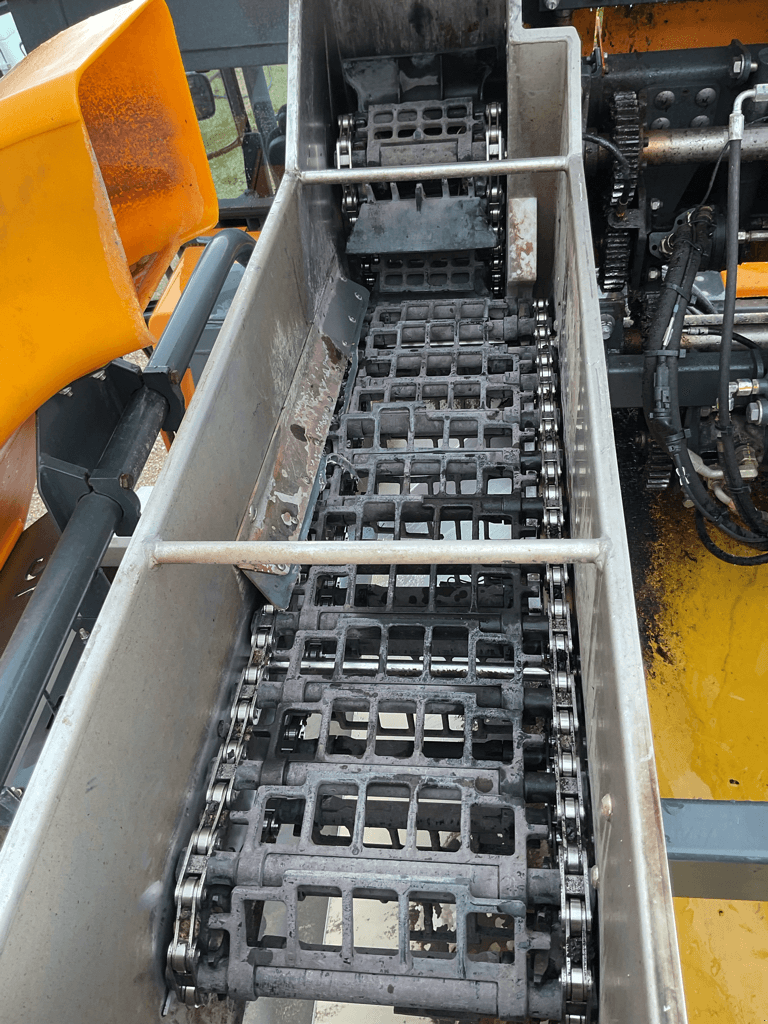 Traubenvollernter van het type Pellenc L8 3958156, Gebrauchtmaschine in SAINT ANDIOL (Foto 10)