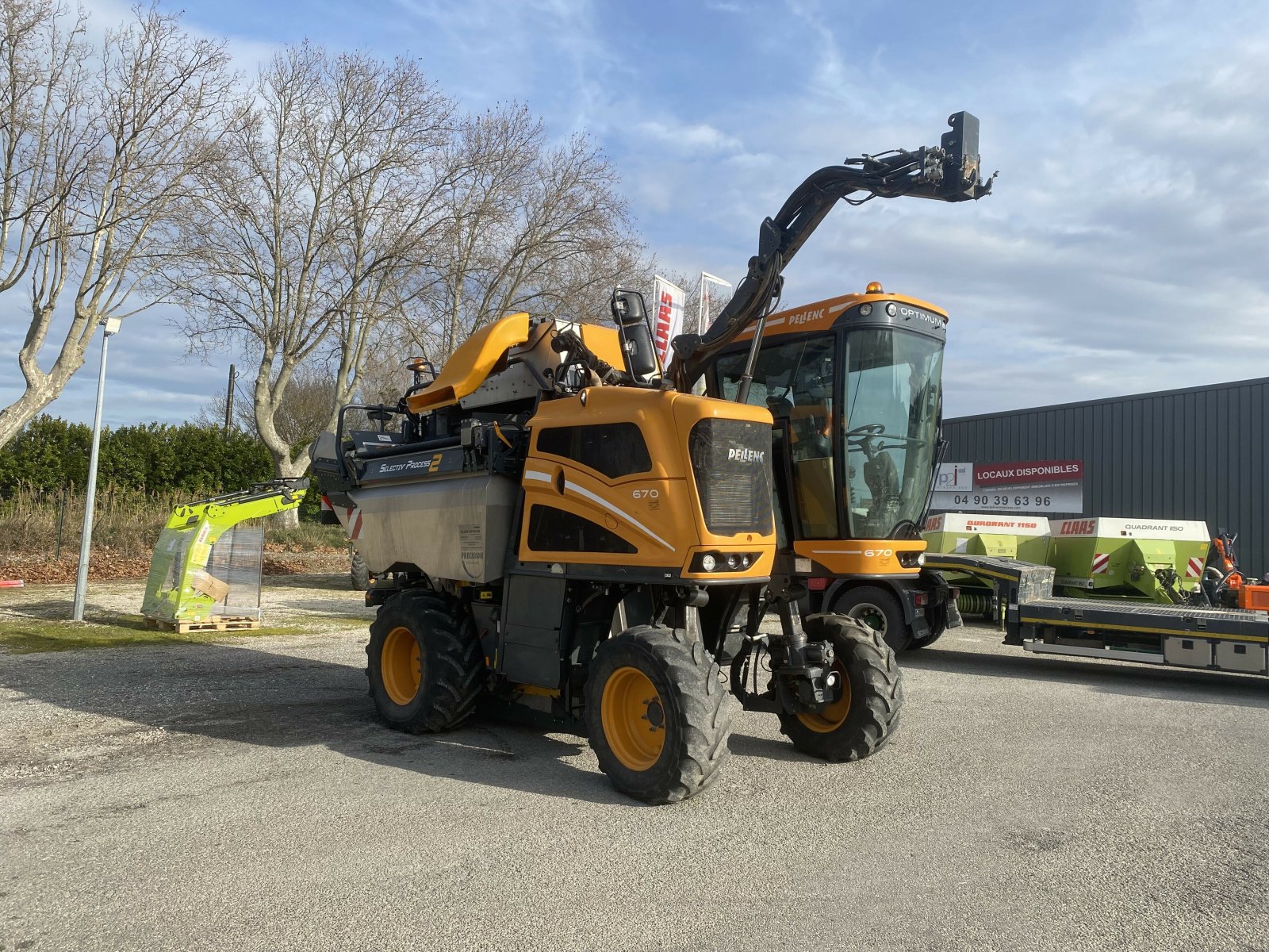 Traubenvollernter van het type Pellenc OPTIMUM 670 L SP2, Gebrauchtmaschine in SAINT ANDIOL (Foto 1)