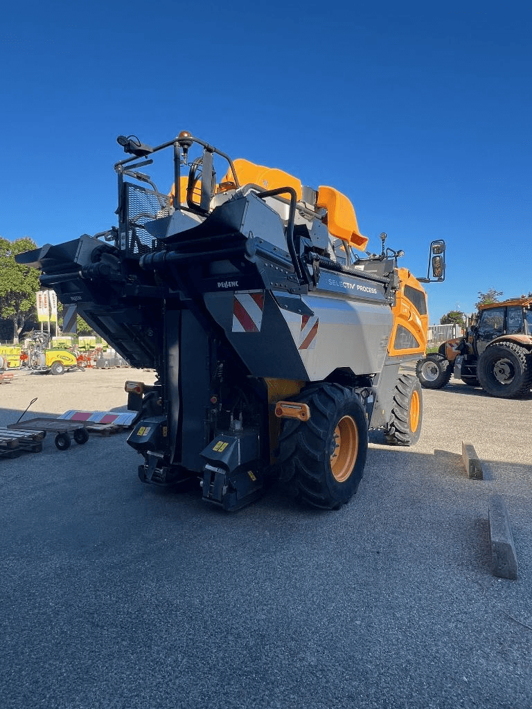 Traubenvollernter des Typs Pellenc OPTIMUM L 10 3958031, Gebrauchtmaschine in SAINT ANDIOL (Bild 3)