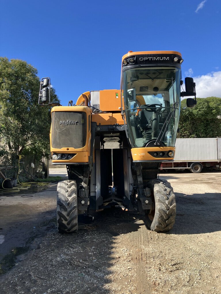 Traubenvollernter typu Pellenc OPTIMUM L 10 3958031, Gebrauchtmaschine w SAINT ANDIOL (Zdjęcie 1)