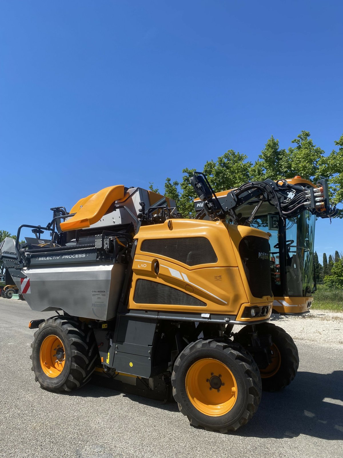 Traubenvollernter του τύπου Pellenc OPTIMUM L 10, Gebrauchtmaschine σε SAINT ANDIOL (Φωτογραφία 4)