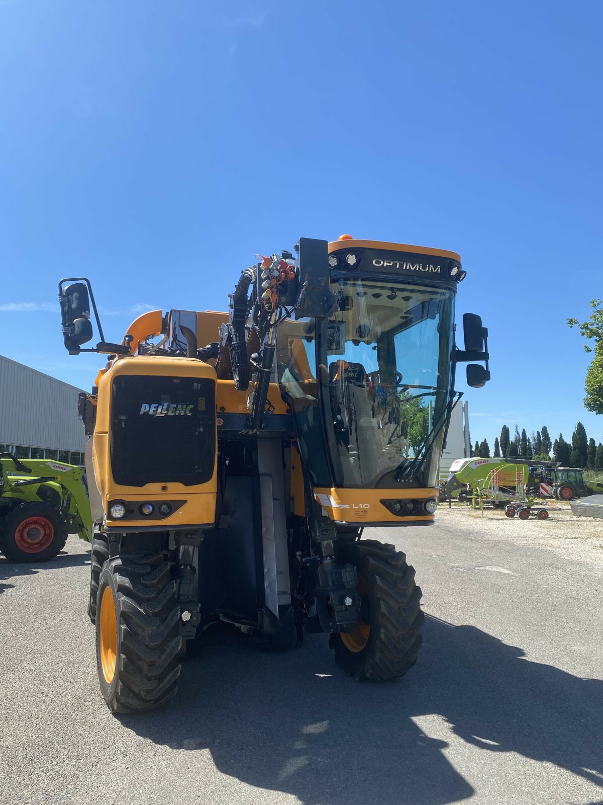 Traubenvollernter του τύπου Pellenc OPTIMUM L 10, Gebrauchtmaschine σε SAINT ANDIOL (Φωτογραφία 3)