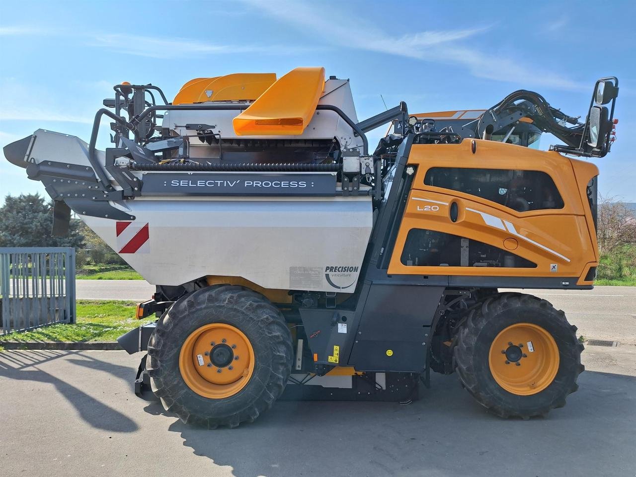 Traubenvollernter a típus Pellenc Optimum L20, Gebrauchtmaschine ekkor: Niederkirchen (Kép 4)