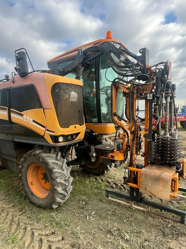 Traubenvollernter van het type Pellenc PORTEUR OPTIMUM 570, Gebrauchtmaschine in SAINT ANDIOL (Foto 3)