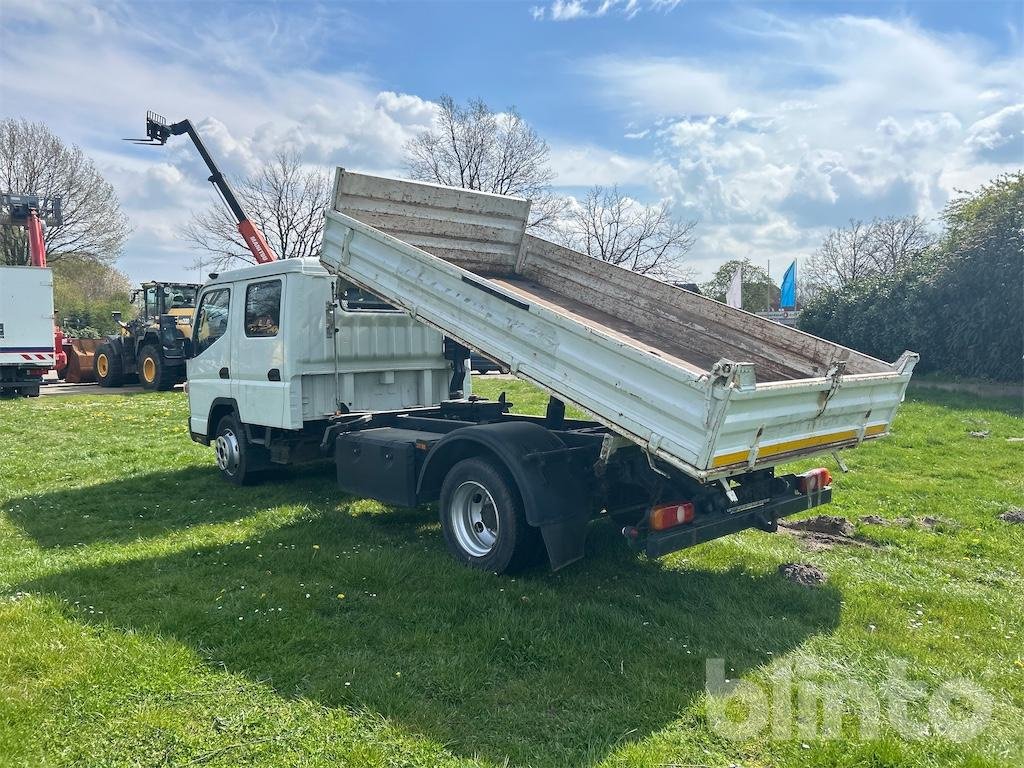 Tridemkipper of the type Fuso Canter, Gebrauchtmaschine in Düsseldorf (Picture 3)