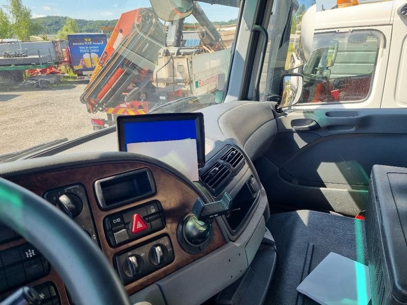 Unimog des Typs Mercedes-Benz 3346, Gebrauchtmaschine in Gabersdorf (Bild 4)