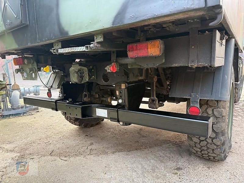 Unimog des Typs Mercedes-Benz Anhängerkupplung Unterfahrschutz U1300L U1550L U4000 U5000, Gebrauchtmaschine in Fitzen (Bild 12)