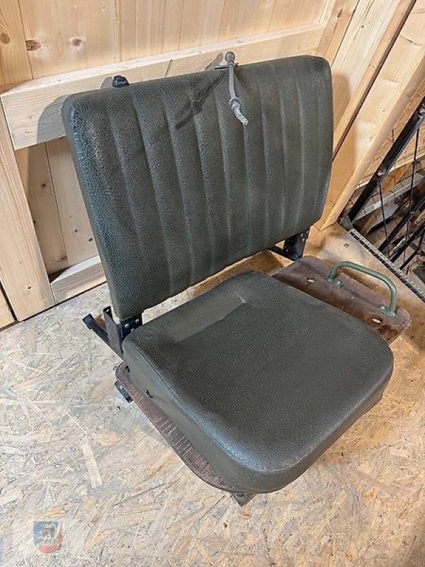 Unimog des Typs Mercedes-Benz Beifahrersitzbank Gestell U1000-U2400 Sitzbank, Gebrauchtmaschine in Fitzen (Bild 3)