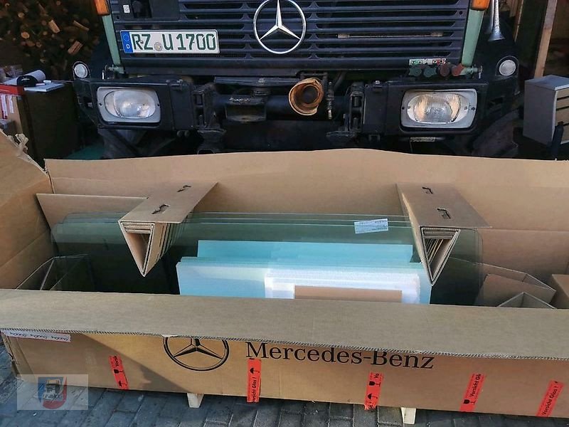 Unimog du type Mercedes-Benz Frontscheibe Neu 424 425 427 437 U1000-U2400 Original, Gebrauchtmaschine en Fitzen (Photo 2)
